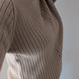 Rebrast pulover iz ekstra fine Merino volne